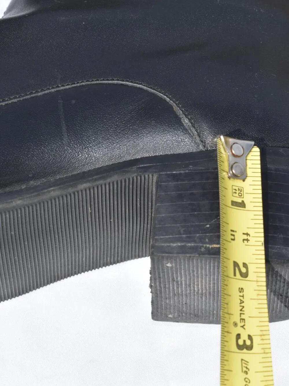 Ankle-length Black Zipper Front Boots